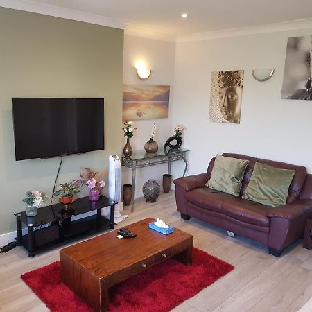 Parkview Apartment Eastbourne Eksteriør billede