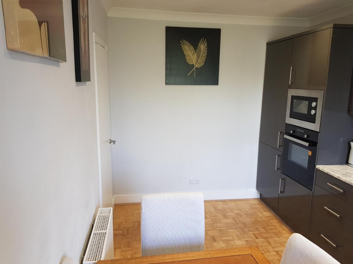 Parkview Apartment Eastbourne Eksteriør billede